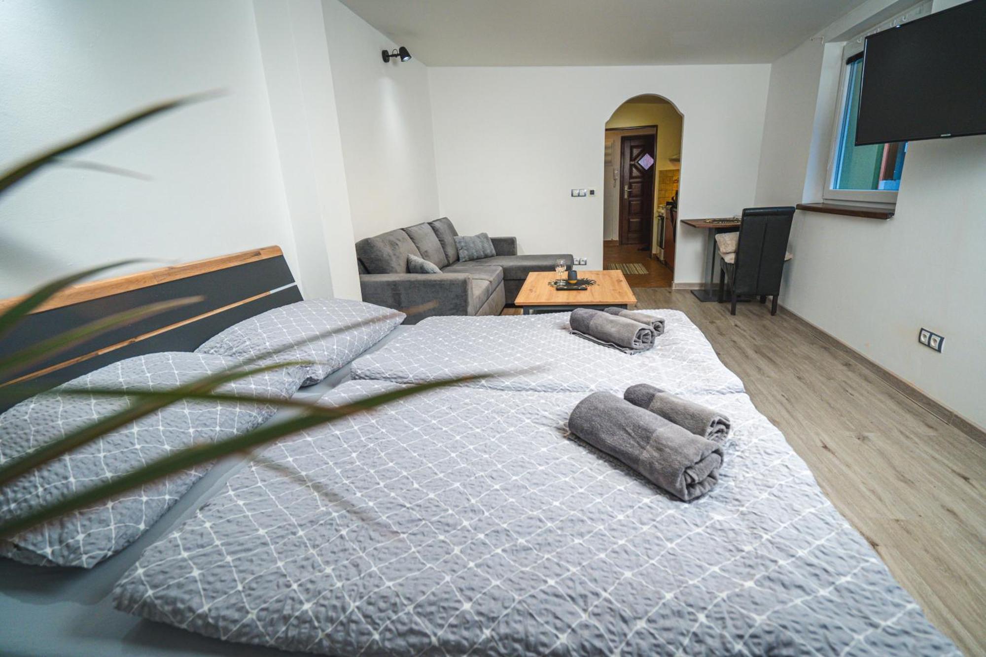 Apartmany V Podzamci Náchod Kültér fotó